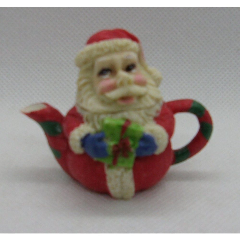 C&F Enterprises Miniature Resin Santa Claus Tea Set #48439 1995 - Picture 6 of 12